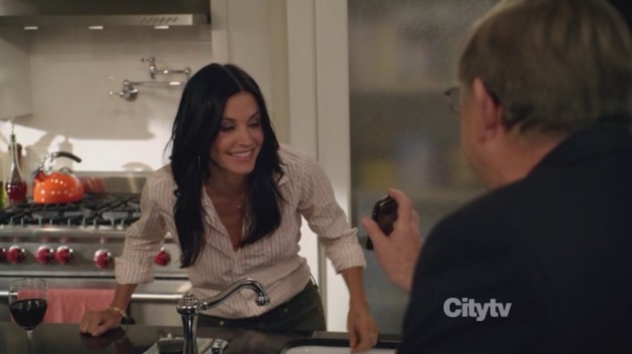 cougartown206_0400.jpg cougartown206_0400.jpg