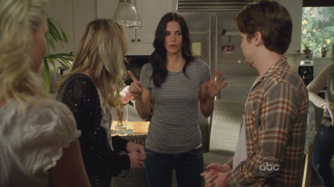 cougartown208_0845.jpg cougartown208_0845.jpg
