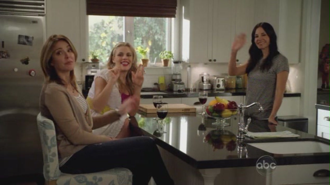 cougartown208_1061.jpg cougartown208_1061.jpg
