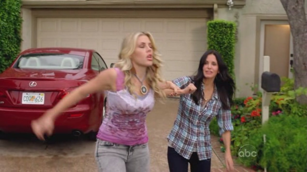 cougartown208_2309.jpg cougartown208_2309.jpg