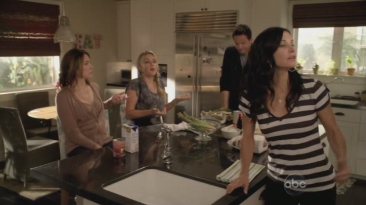 cougartown_0319.jpg cougartown_0319.jpg