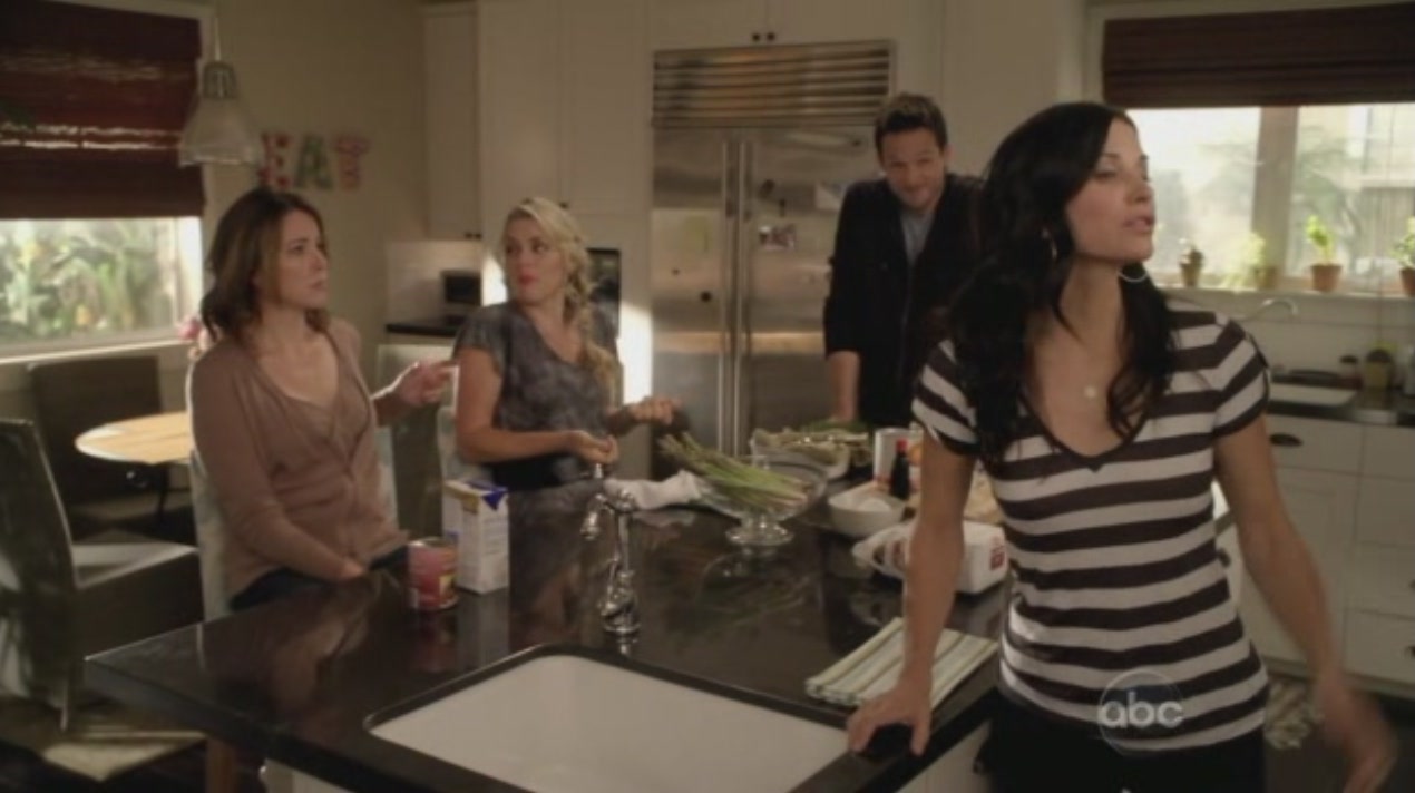 cougartown_0320.jpg cougartown_0320.jpg