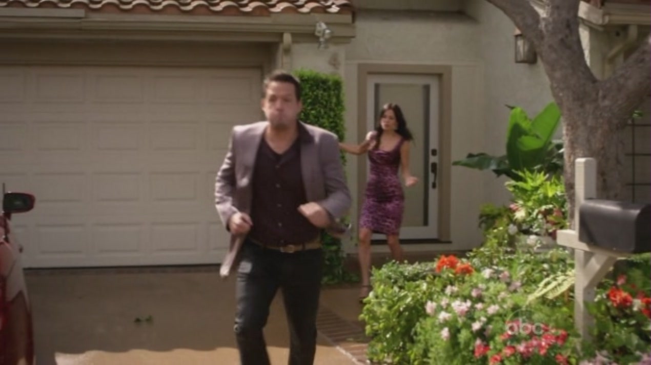 cougartown_1085.jpg cougartown_1085.jpg