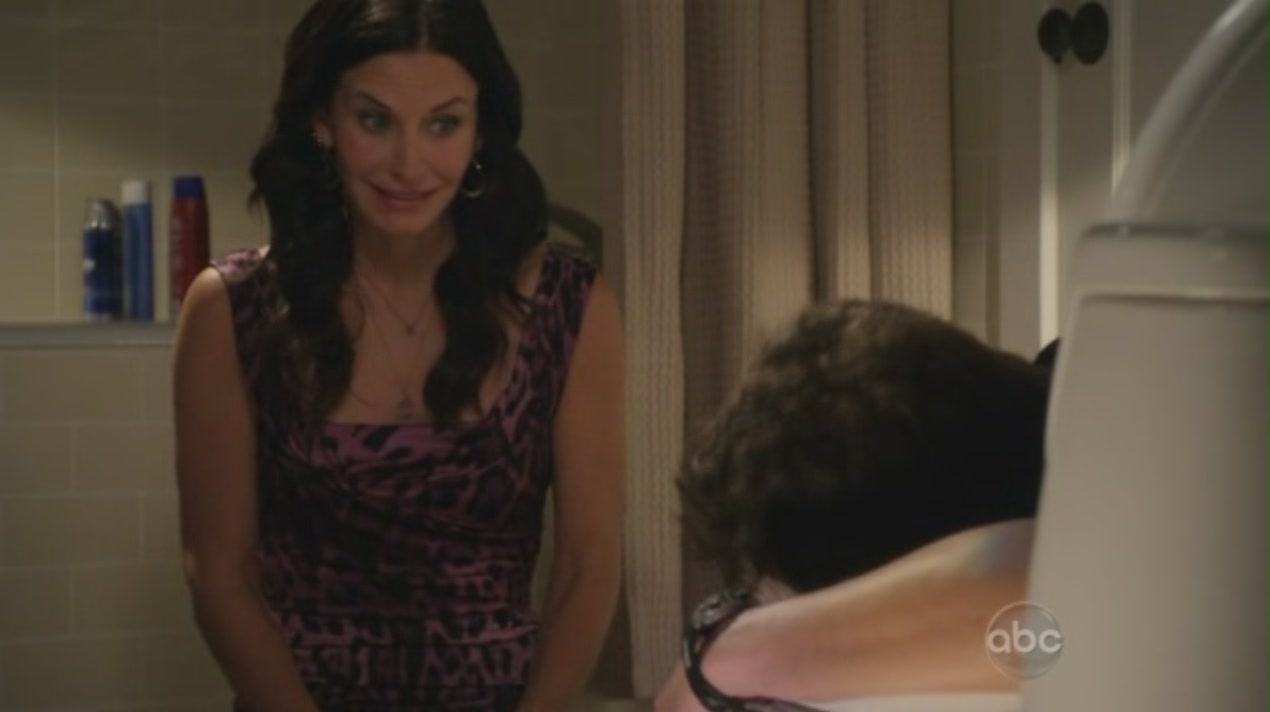cougartown_1264.jpg cougartown_1264.jpg