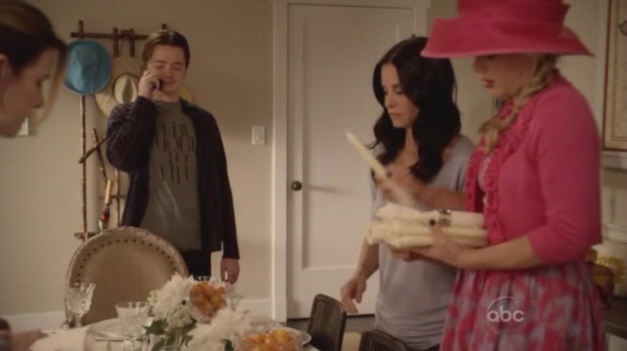 cougartown_1535.jpg cougartown_1535.jpg