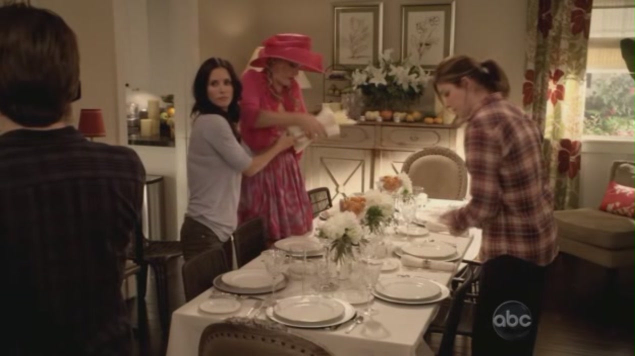 cougartown_1537.jpg cougartown_1537.jpg