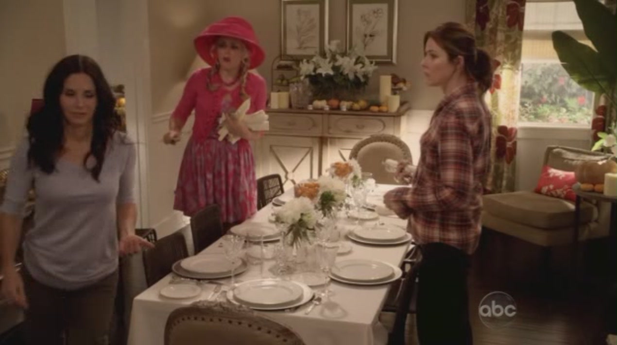 cougartown_1566.jpg cougartown_1566.jpg