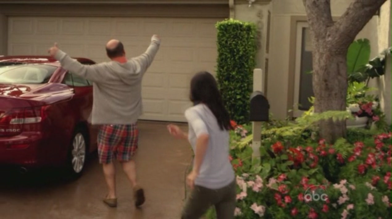 cougartown_1660.jpg cougartown_1660.jpg