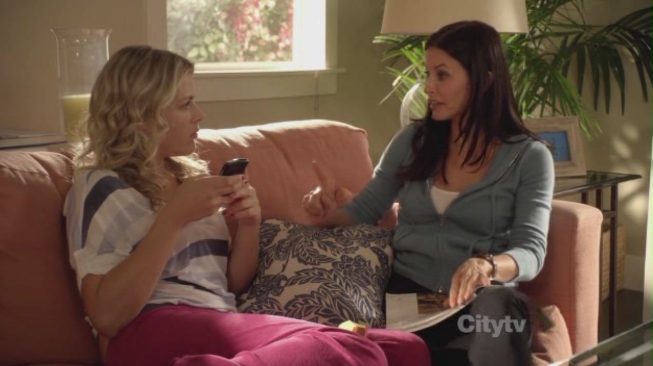 cougartown212_0901.jpg cougartown212_0901.jpg