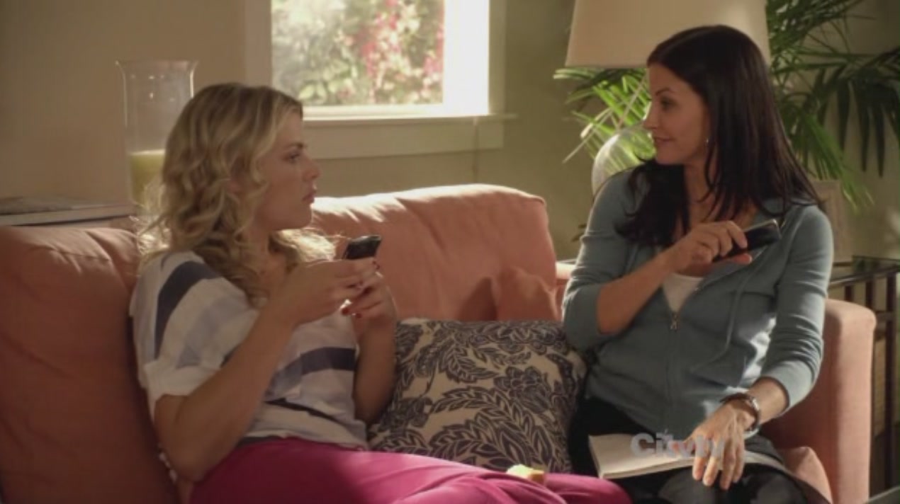 cougartown212_0905.jpg cougartown212_0905.jpg