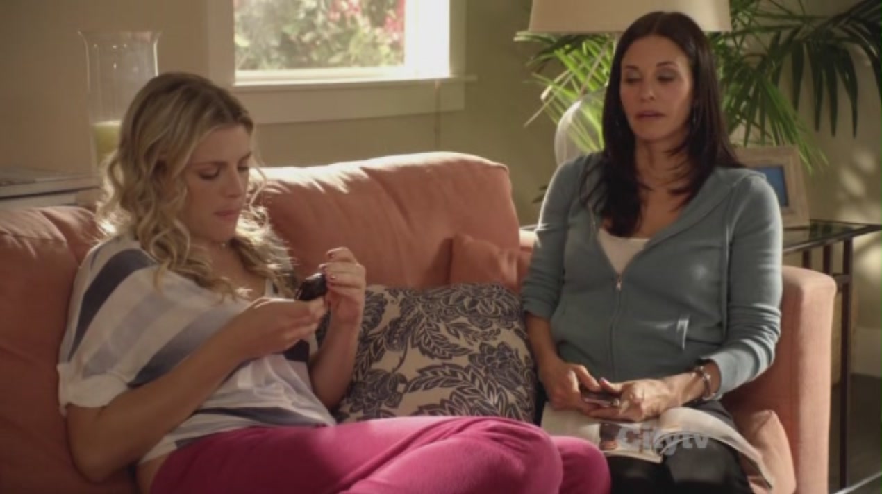 cougartown212_0930.jpg cougartown212_0930.jpg