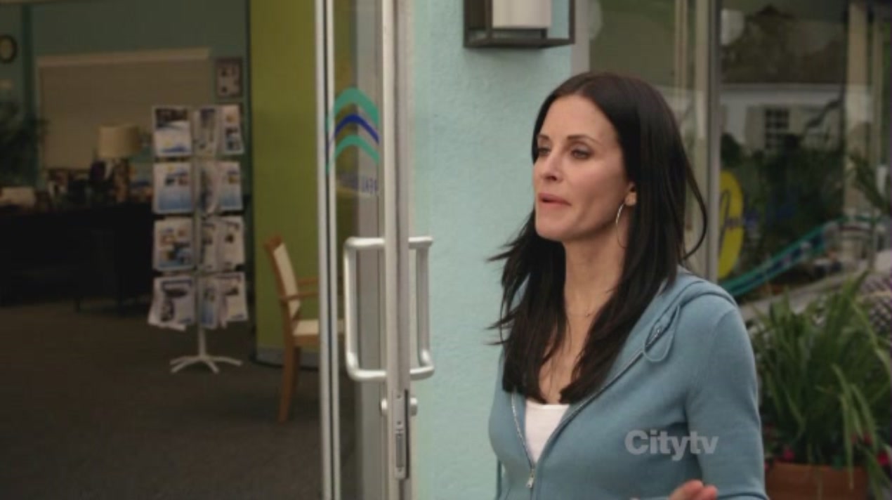 cougartown212_1021.jpg cougartown212_1021.jpg