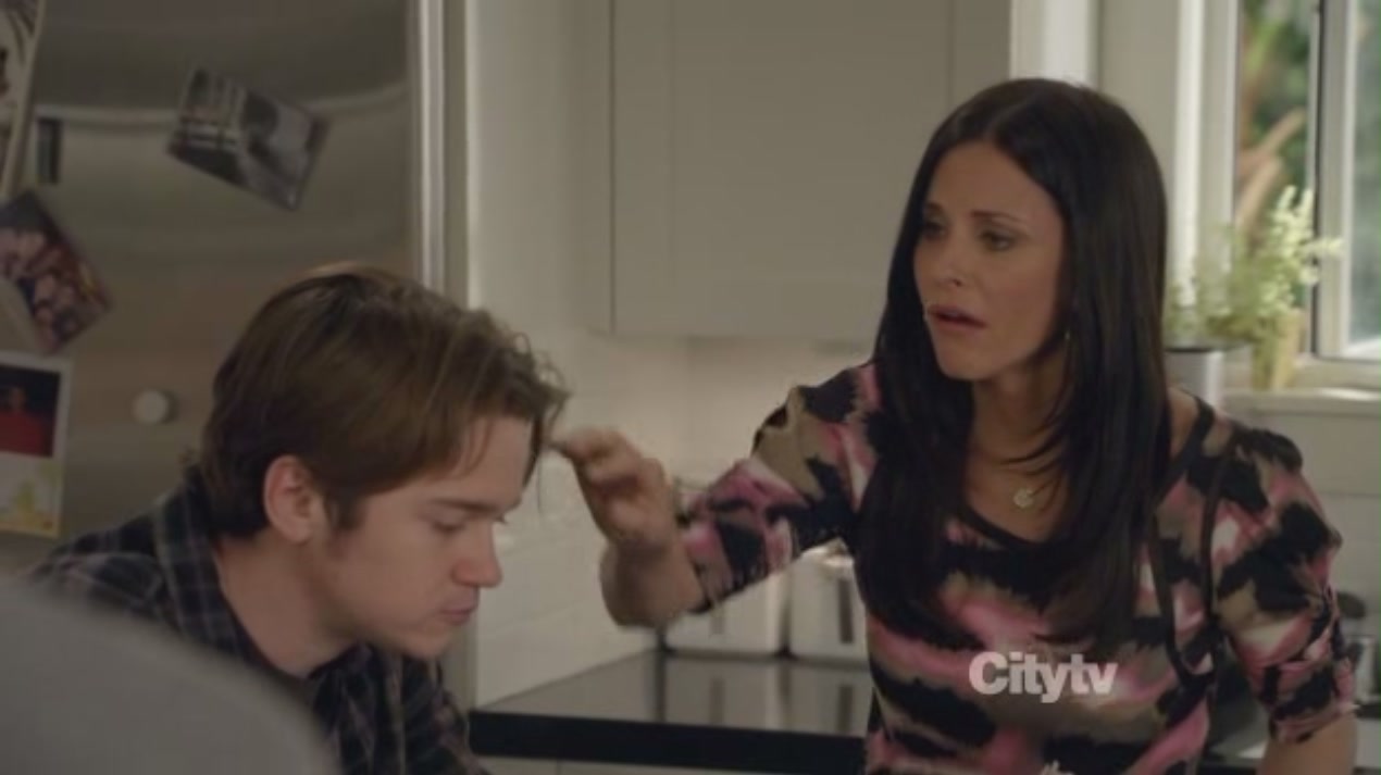 cougartown215_0024.jpg cougartown215_0024.jpg
