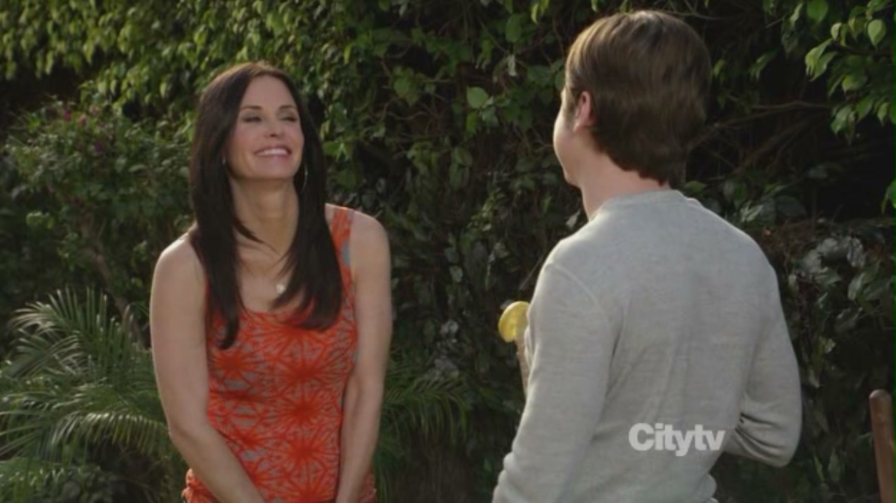cougartown215_0872.jpg cougartown215_0872.jpg