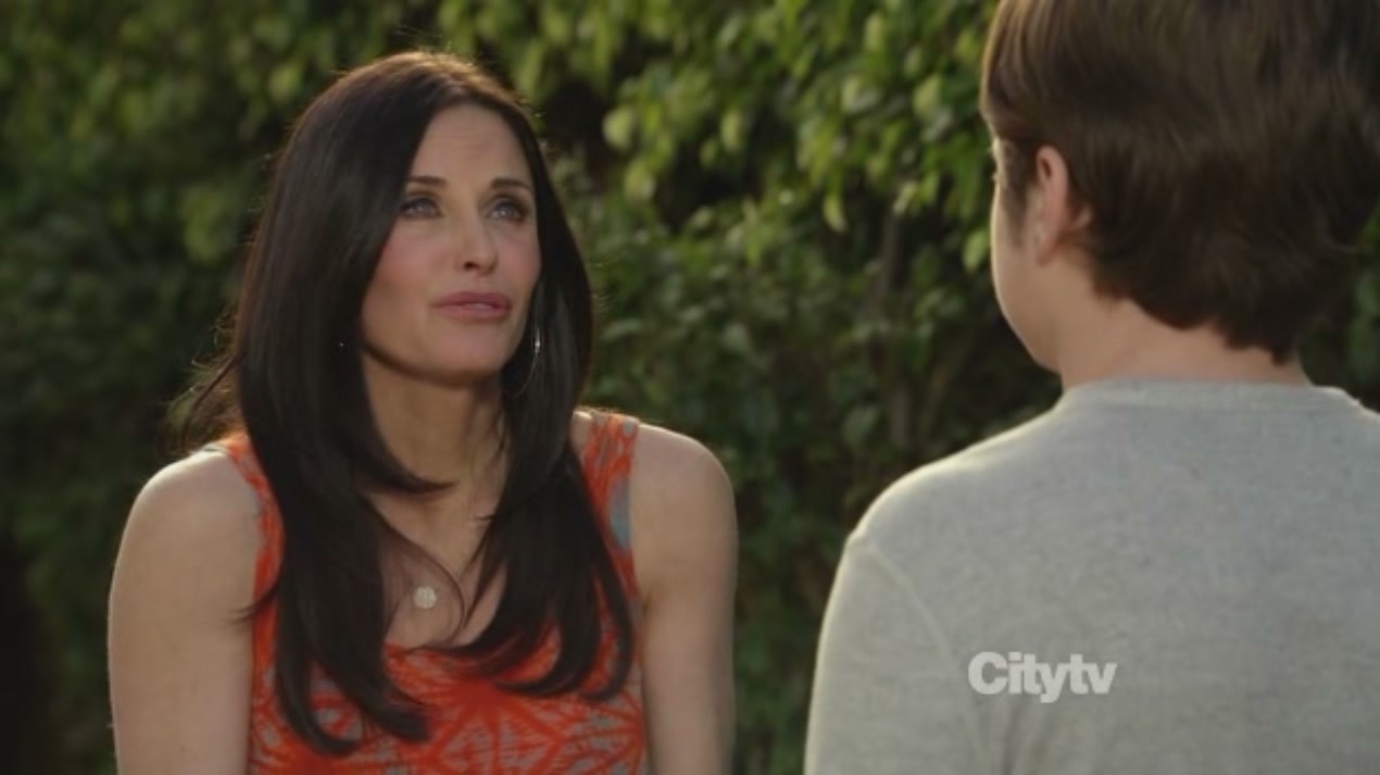 cougartown215_0912.jpg cougartown215_0912.jpg