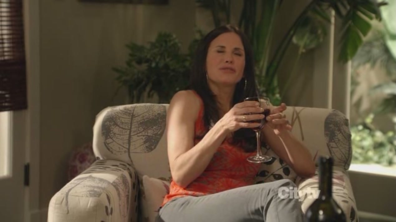 cougartown215_1300.jpg cougartown215_1300.jpg