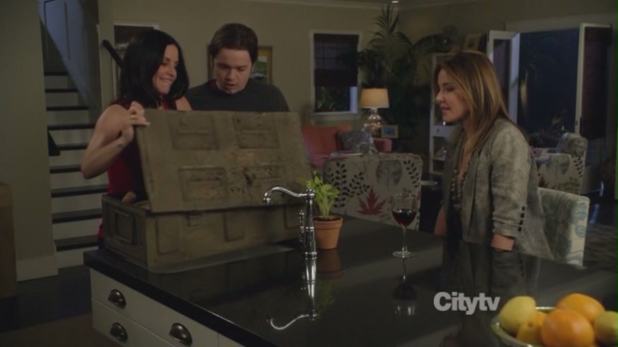 cougartown215_1719.jpg cougartown215_1719.jpg