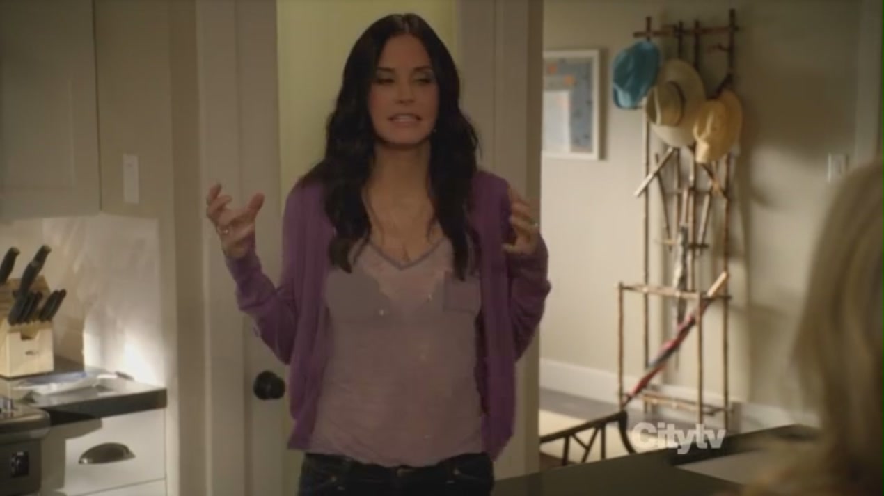 cougartown216_0031.jpg cougartown216_0031.jpg