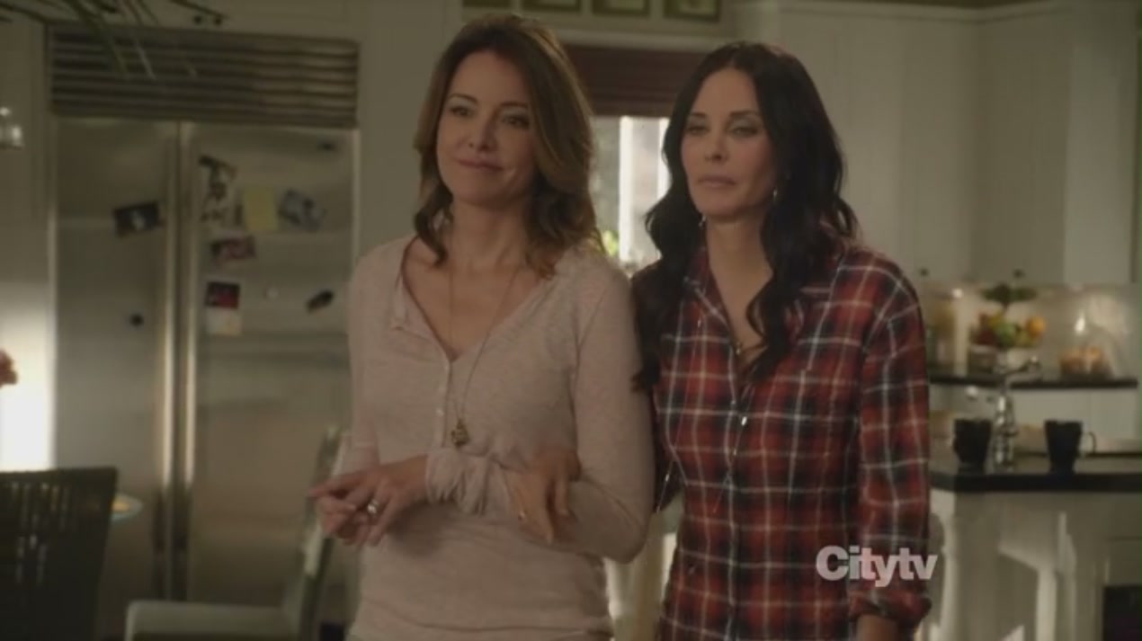 cougartown216_1810.jpg cougartown216_1810.jpg