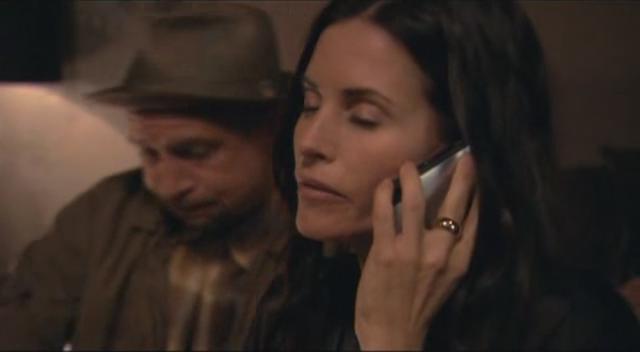 dirt-s02e01_364.JPG