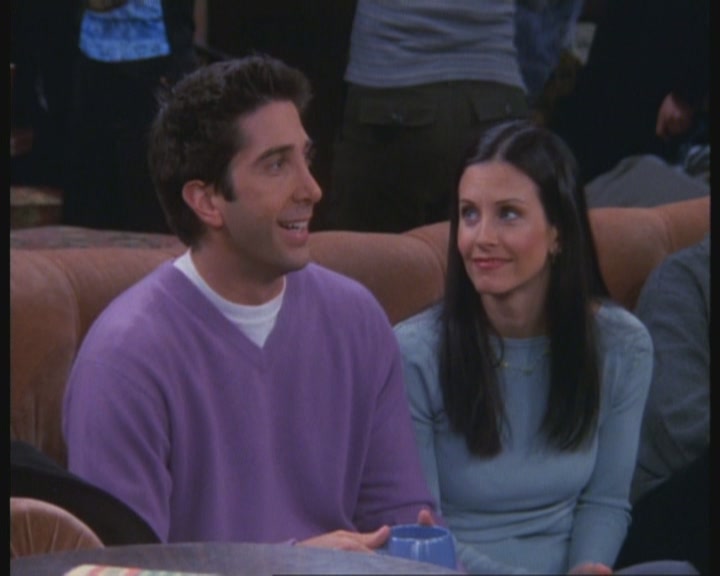 friends_2000.jpg friends_2000.jpg