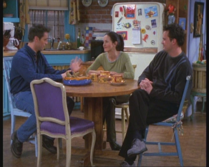 friends_2120.jpg friends_2120.jpg