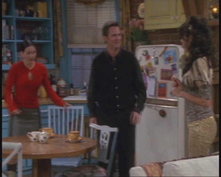 friends_3692.jpg friends_3692.jpg