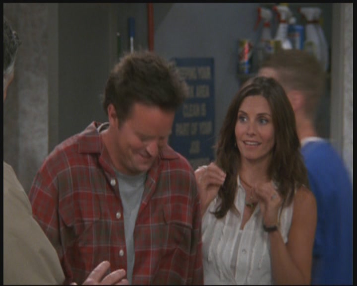friends_2174.jpg friends_2174.jpg