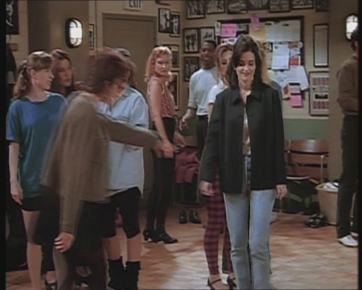 KMP-DVD0211.jpg