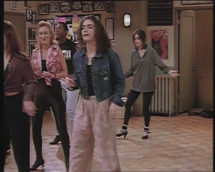 KMP-DVD0570.jpg