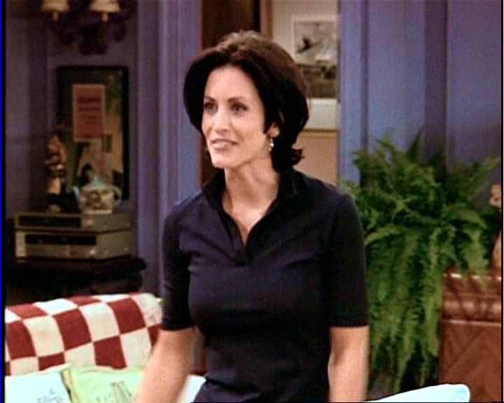 2x02 - The One with the Breast Milk - friends-202-109 - Courteney Cox ...