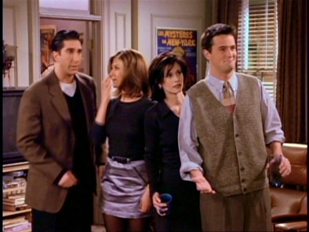 2x12 - The One After the Superbowl: Part 1 - Friends S02E12 Cap 173