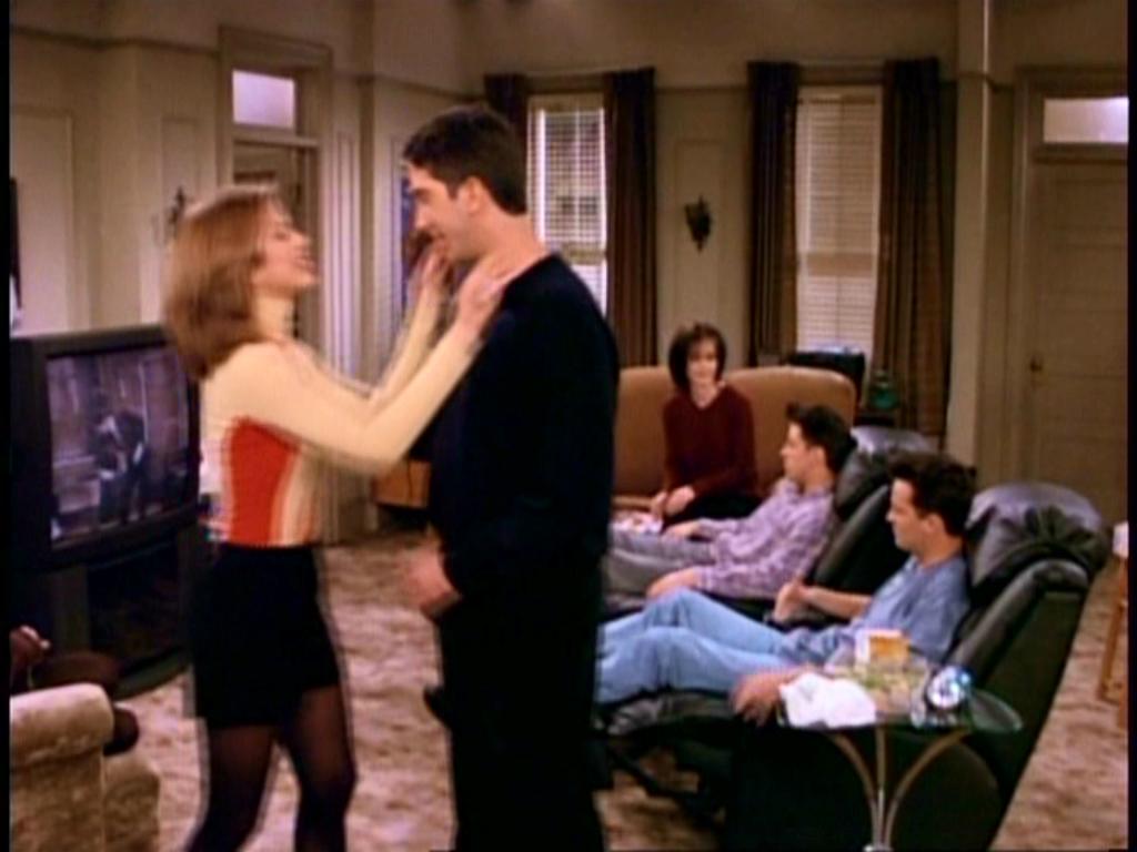 Friends_S02E15_Cap_019.JPG