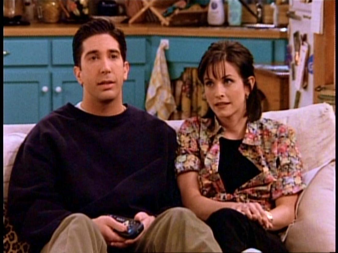 Friends_S02E17_Cap_317.JPG