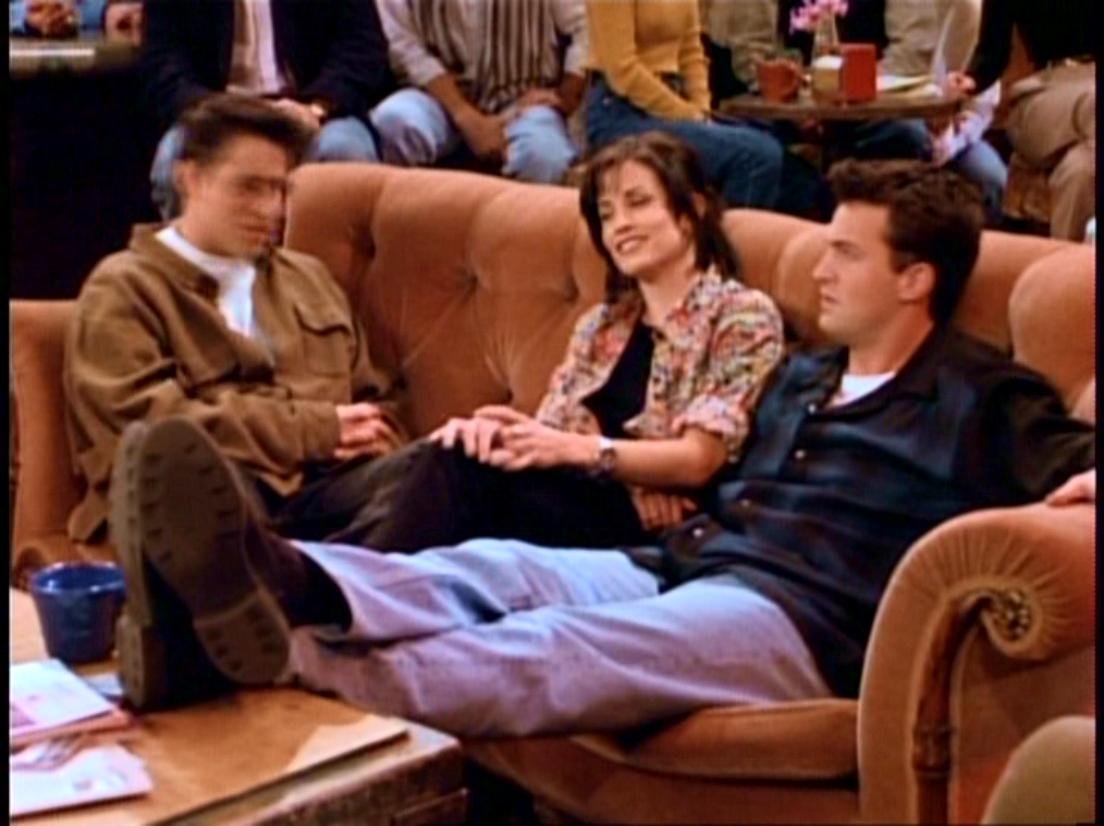 Friends_S02E17_Cap_350.JPG
