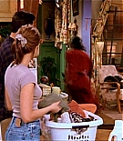 Friends_S02E17_Cap_110.JPG