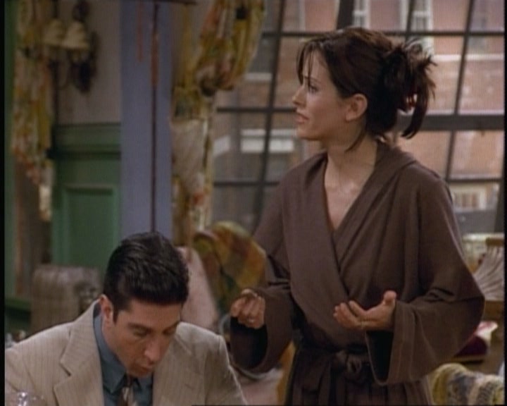 KMP-DVD0028.jpg KMP-DVD0028.jpg
