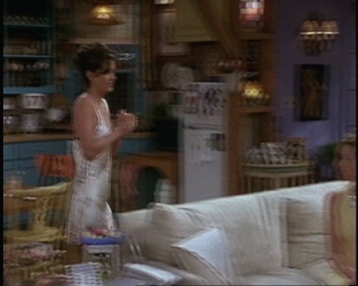 KMP-DVD0483.jpg KMP-DVD0483.jpg