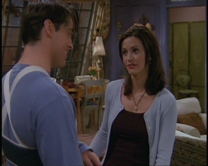 KMP-DVD1032.jpg KMP-DVD1032.jpg