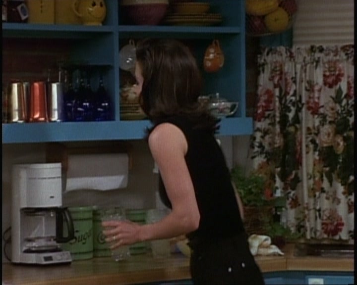 KMP-DVD0268.jpg KMP-DVD0268.jpg