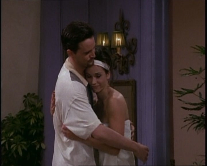 KMP-DVD0417.jpg KMP-DVD0417.jpg