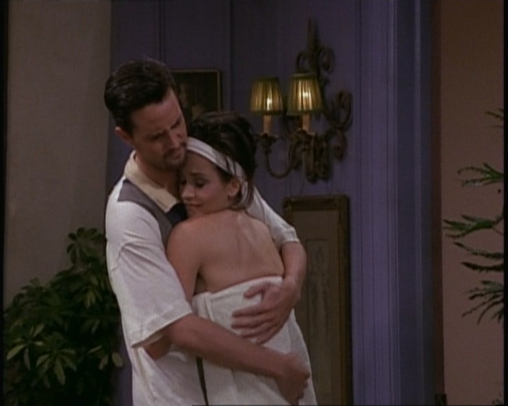 KMP-DVD0419.jpg KMP-DVD0419.jpg