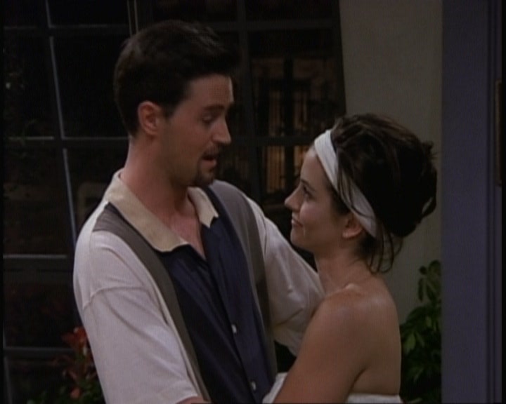 KMP-DVD0427.jpg KMP-DVD0427.jpg