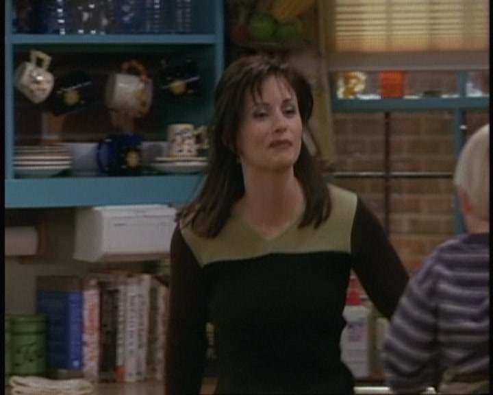 KMP-DVD0728.jpg KMP-DVD0728.jpg