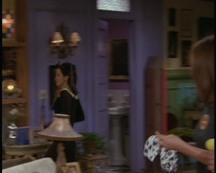 KMP-DVD0975.jpg KMP-DVD0975.jpg