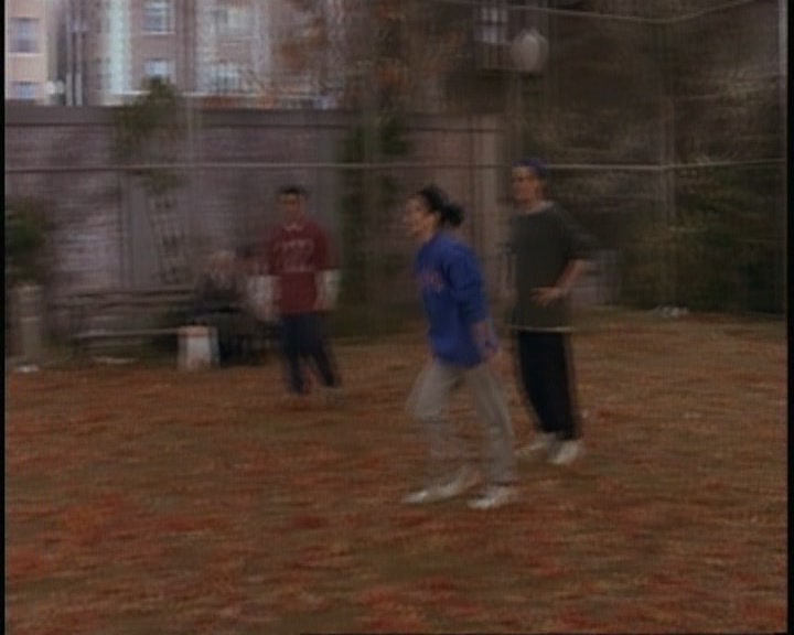 KMP-DVD0135.jpg KMP-DVD0135.jpg