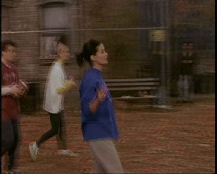 KMP-DVD0219.jpg KMP-DVD0219.jpg