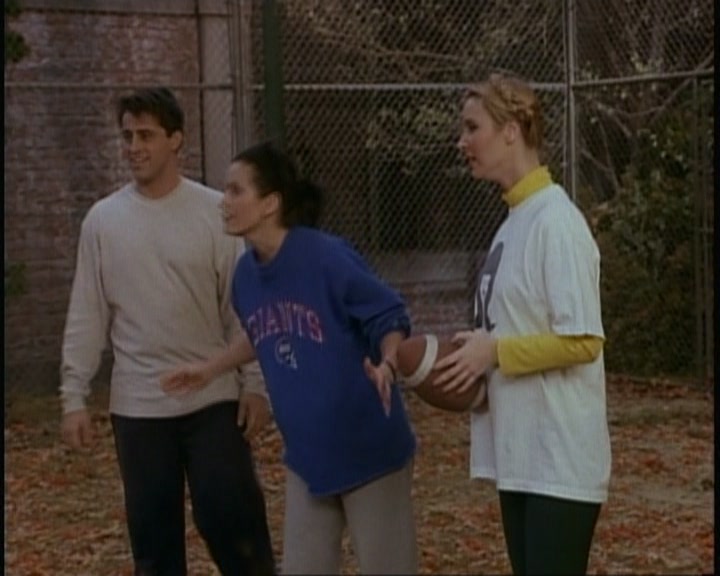 KMP-DVD0269.jpg KMP-DVD0269.jpg