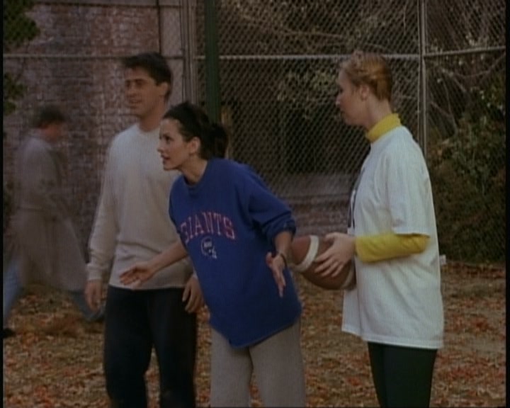KMP-DVD0270.jpg KMP-DVD0270.jpg