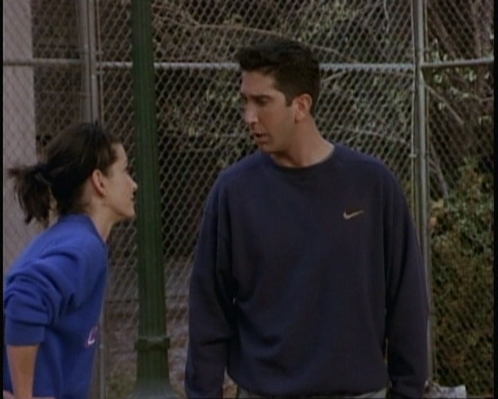 KMP-DVD0329.jpg KMP-DVD0329.jpg